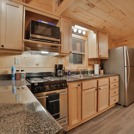 Ernie Cabin Wauhatchie Woodlands Tiny Cabin Чатануга Екстериор снимка