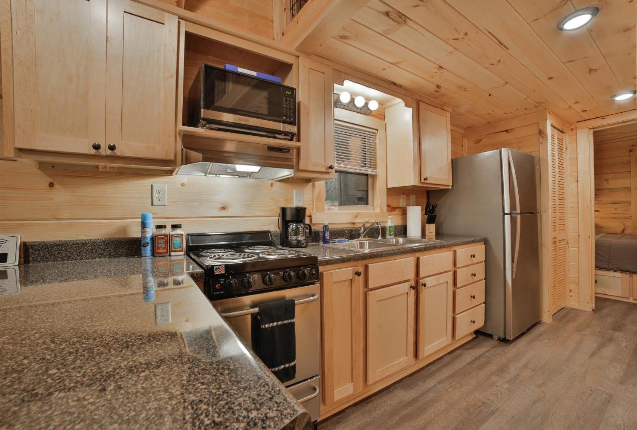 Ernie Cabin Wauhatchie Woodlands Tiny Cabin Чатануга Екстериор снимка