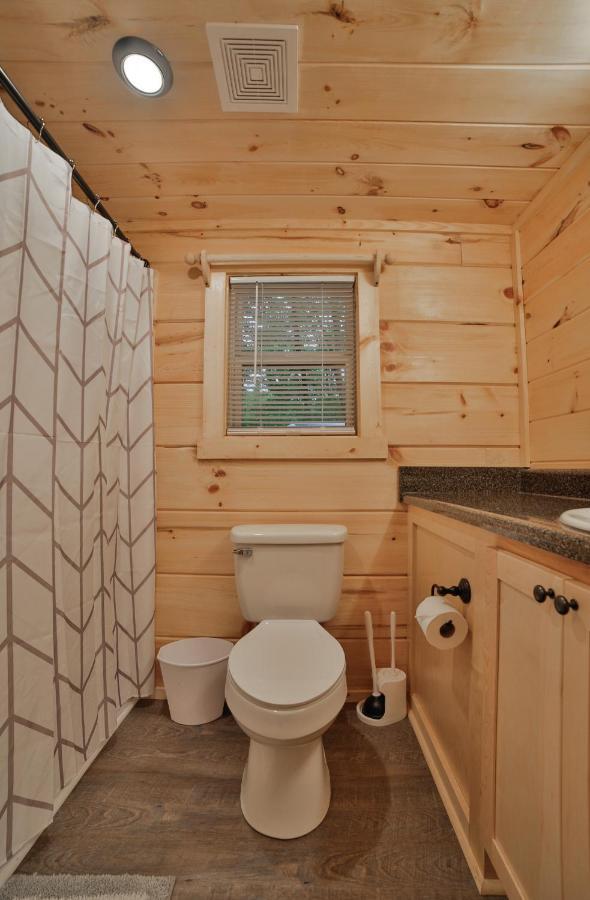 Ernie Cabin Wauhatchie Woodlands Tiny Cabin Чатануга Екстериор снимка